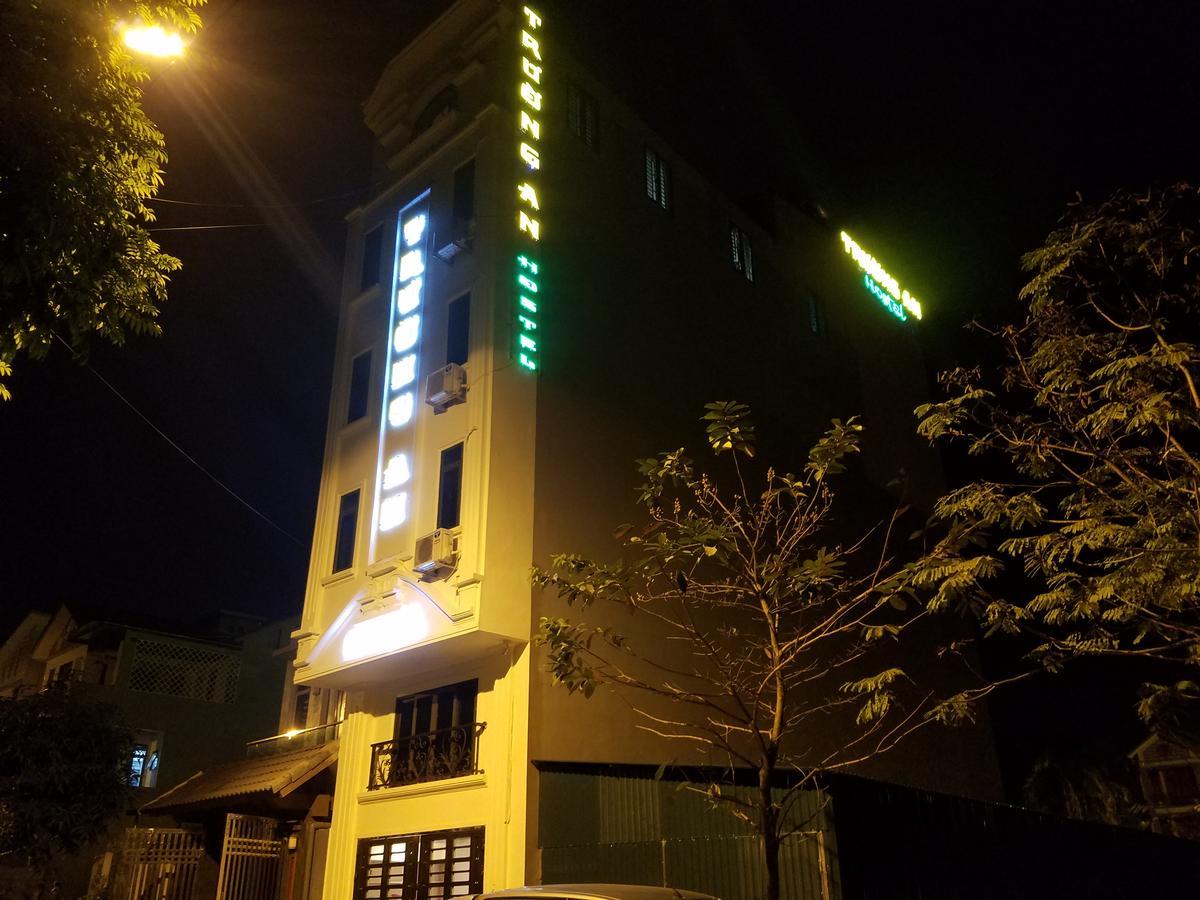 Truong An Hostel Viet Tri Esterno foto